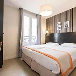 بونسيجور مونتمارترى باريس