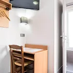 بونسيجور مونتمارترى فندق باريس