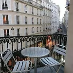 Bonsejour Montmartre 2*