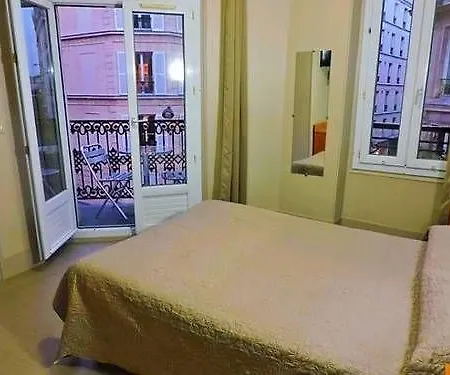 Bonsejour Montmartre 2* Paříž