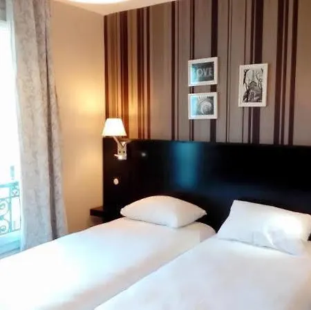 ボンセジュール モンマルトル 2*