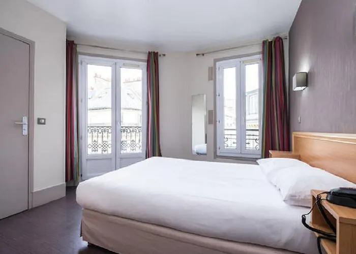 Bonsejour Montmartre 2*