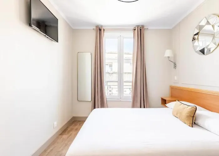 بونسيجور مونتمارترى فندق
