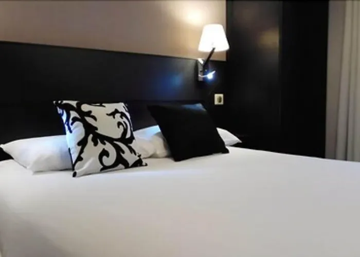 بونسيجور مونتمارترى